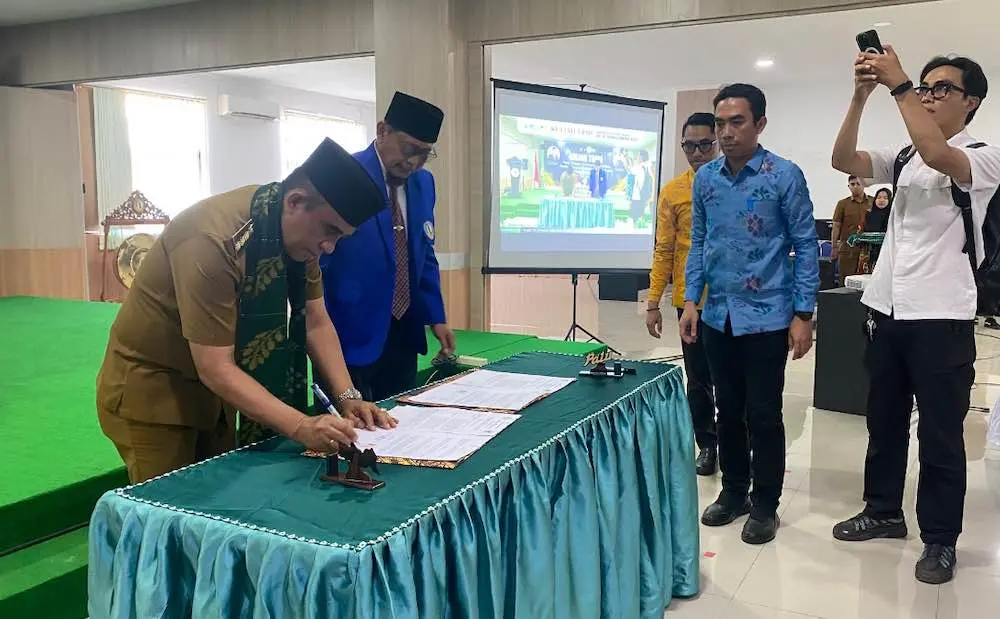 Anwar Hafid Guru Tua