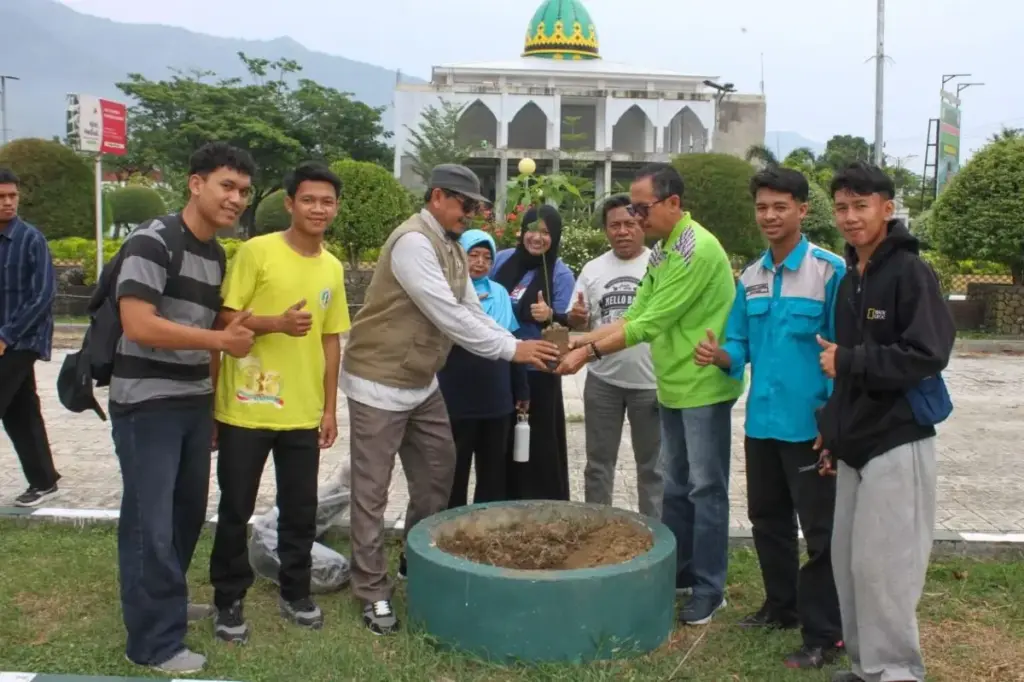 Hari Lingkungan Hidup UNISA Palu