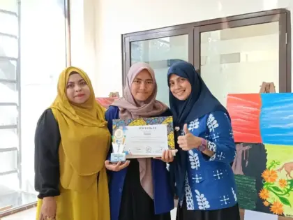 Mahasiswi UNISA Palu