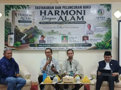 Buku Harmoni dengan Alam