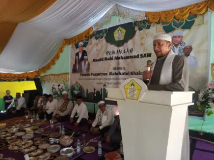 Habib Alwi bin Saggaf Aljufri Hadiri Maulid di Ponpes Nahdhatul Khairaat