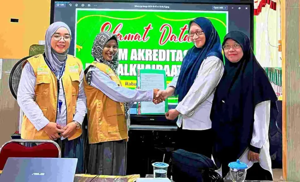 akreditasi SD Alkhairaat Poso
